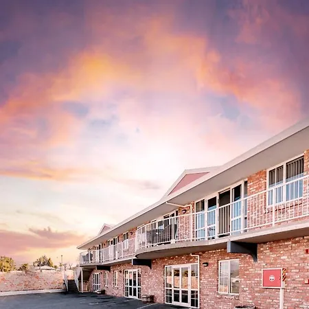 Alexandra Heights Motel-3