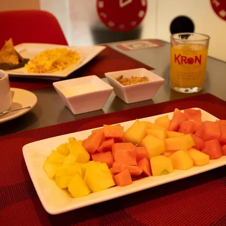 Love Hotel Kron-2