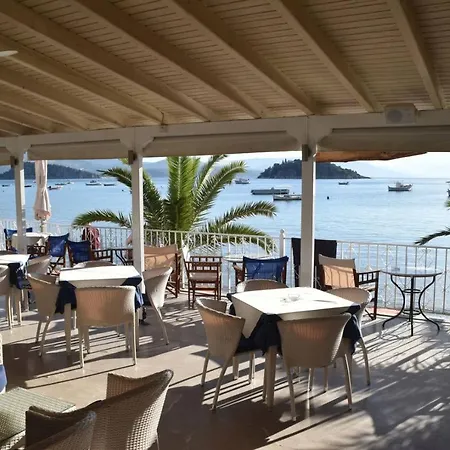 Hotel Aris-3