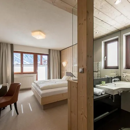 Hotel Garni Pirchhuett-2