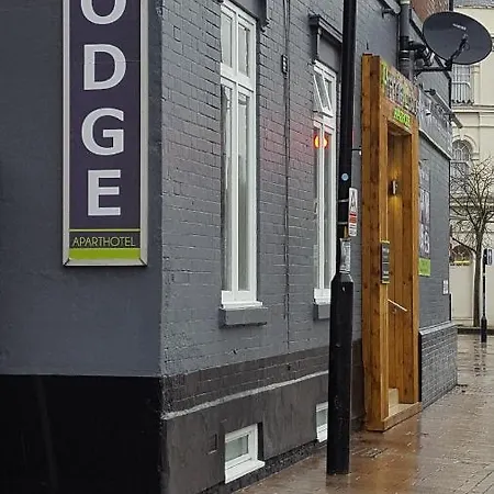 Premier Lodge Central-2