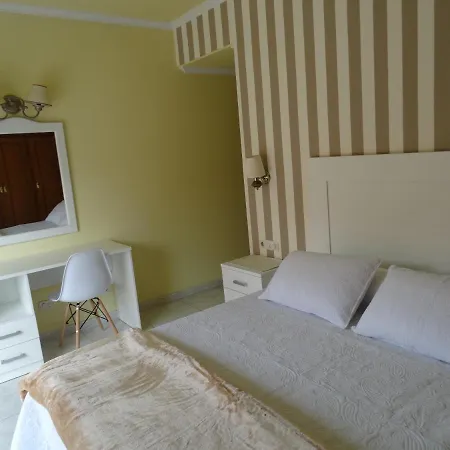 Hotel Cervantes-3
