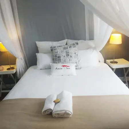 Acacia Inn Guesthouse-3