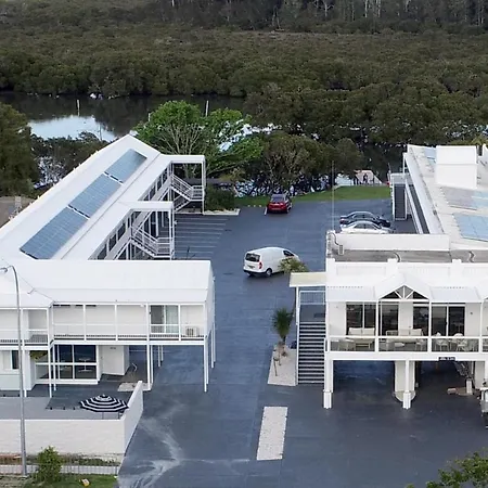Batemans Bay Lodge-3