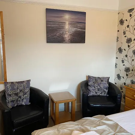 Paignton Court-3