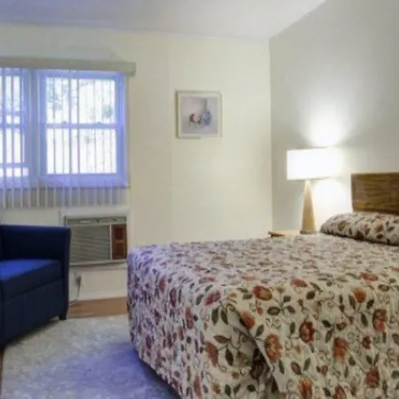 Americas Best Value Inn Highland-Poughkeepsie-3