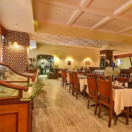 Fabhotel Maurya Residency-3