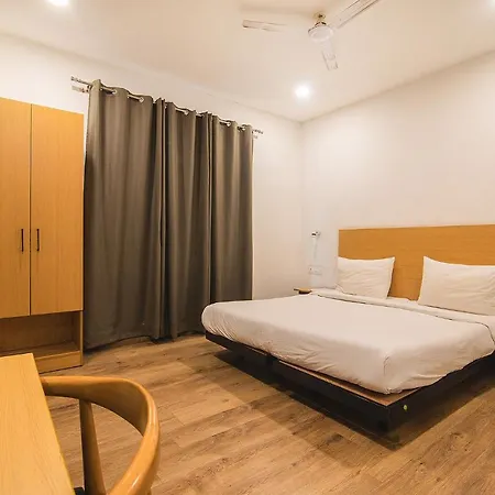 Fabhotel Kingston House-3