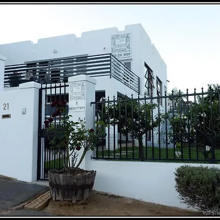 Paarl Mountain Lodge-3