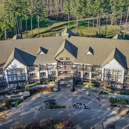 Fairways Hotel On The Mountain-3