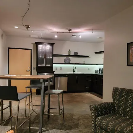 Suites At 118-3