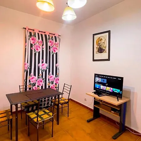 Don Quijote APARTAMENTS TPH Madrid-3