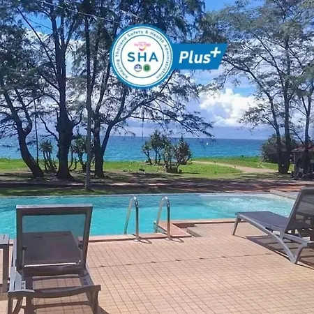 Coriacea Beachfront Boutique Phuket Resort-3