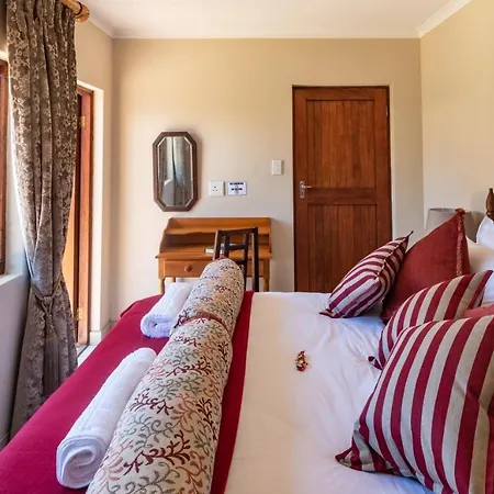The Ruby Room-2