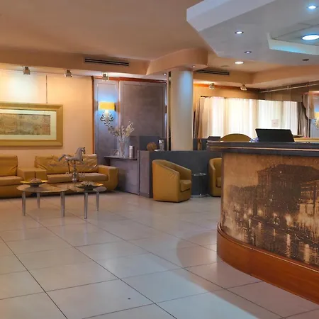 Hotel Mondial-2