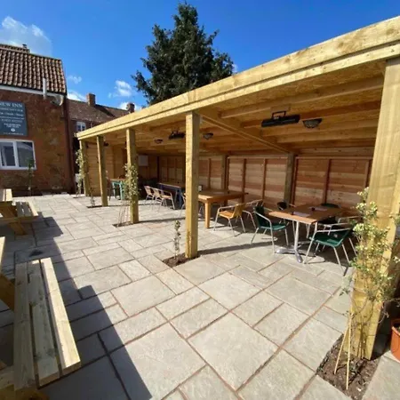 The New Inn Halse-2