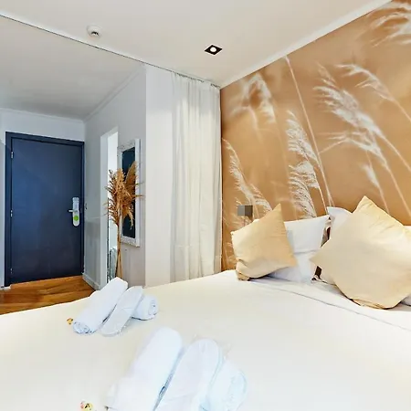 Hotel Les Ecrins-2