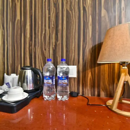 Hotel Comfort Court-3