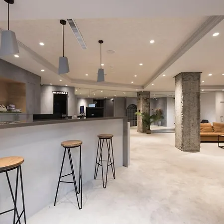 Sparrow Hotel-3