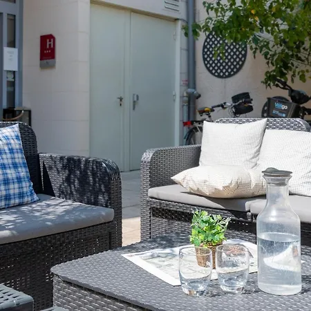 Hotel Versailles Chantiers-3