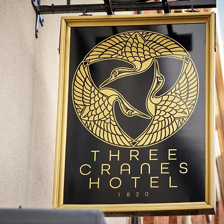 Three Cranes Serviced Apartments-2