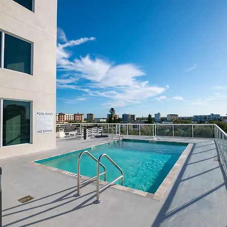 The Avalon Club-2