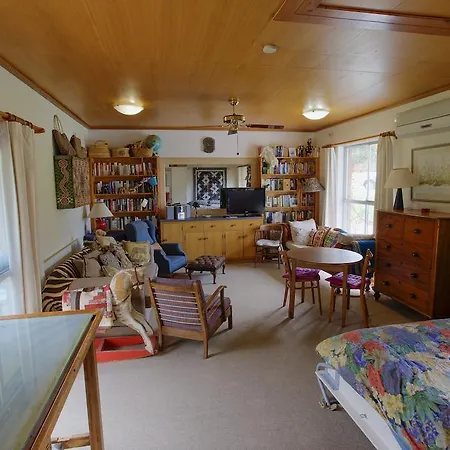 Quilters Studio-3