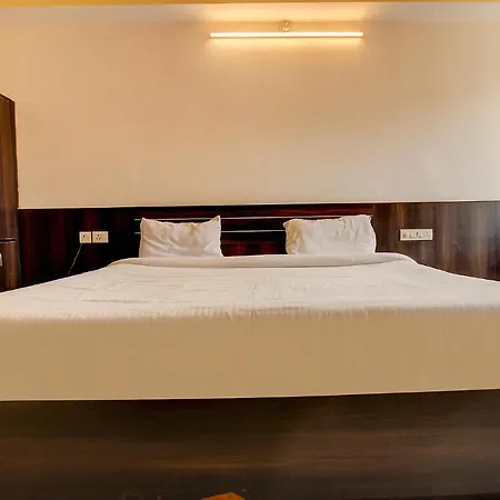Fabhotel Ps Grand-3