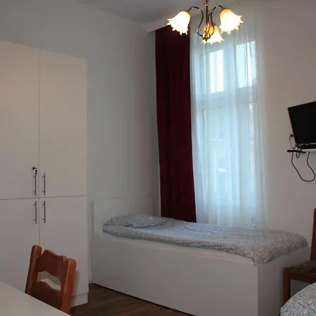 Arnes Hotel Vienna-3