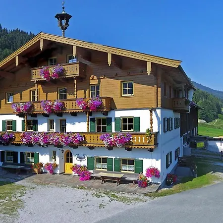 Riederhof-3