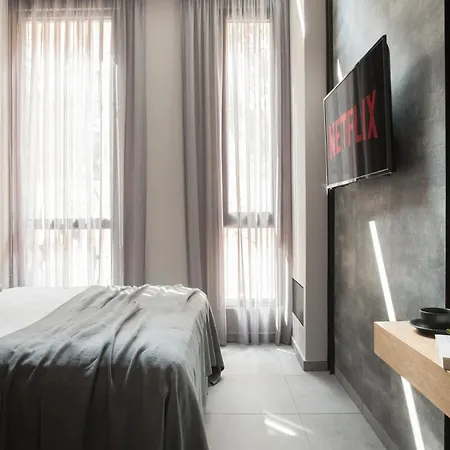 11 Enteka Acropolis Suites-2