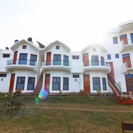 Apical Resort-2