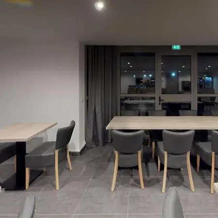 Hotel Du Stade Ex Kyriad Direct Lille Est Stade Pierre Mauroy-2