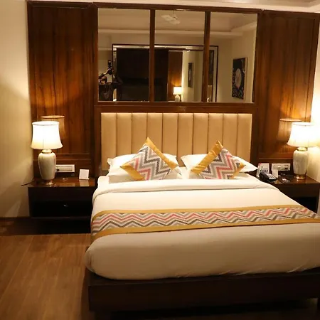 Oaktree Hotel-3