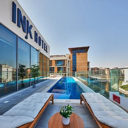Ink Hotel-2