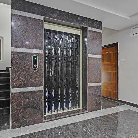 Itsy Hotels Sunrise Grand, Hitech City-3