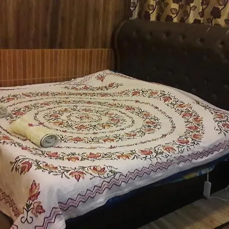 Blooming Dale Hotel-2