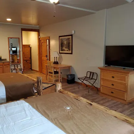 Buffalo Lodge Of Bigfork-3