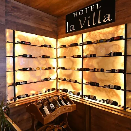 Hotel La Villa-2