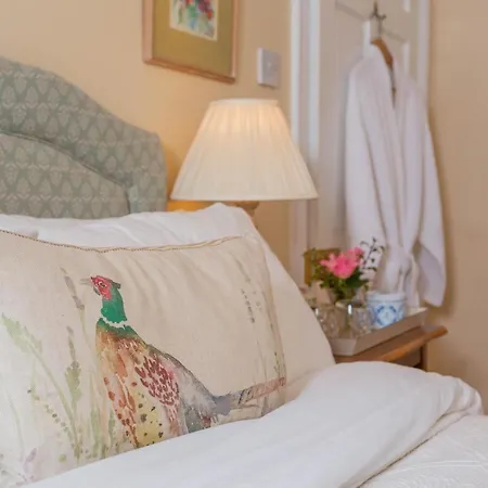 Ingram House Bed & Breakfast-2