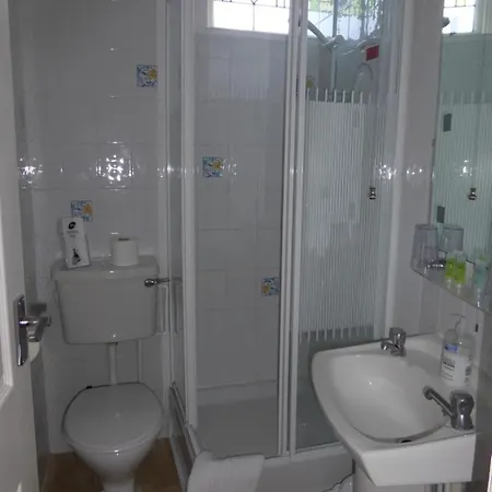 Bay Court-3