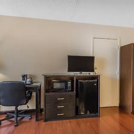 Quality Inn - Dickson-3