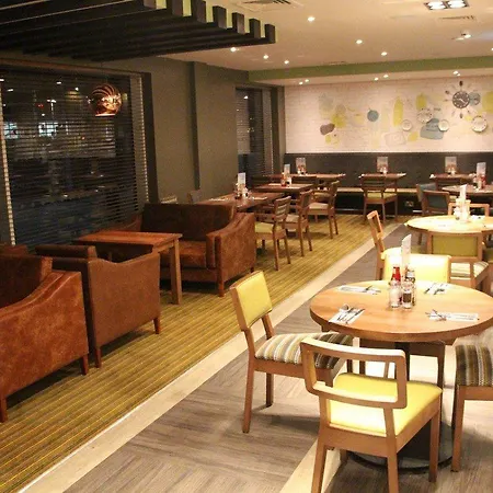 Premier Inn Hereford City Centre-2