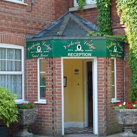Victoria Lodge Guest House-2