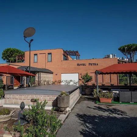 Hotel Petra-3