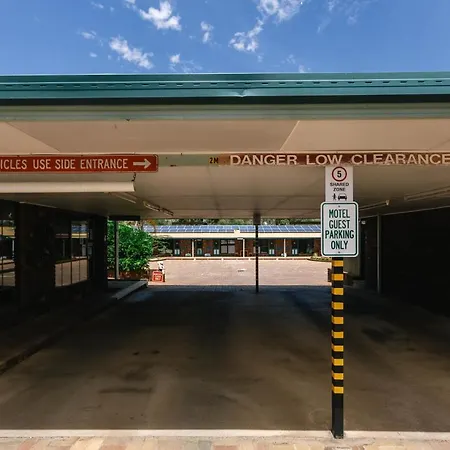 Donald Motor Lodge-2