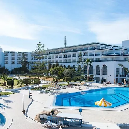 Riviera Hotel - Family Only-2