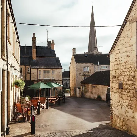The Falcon Inn-3