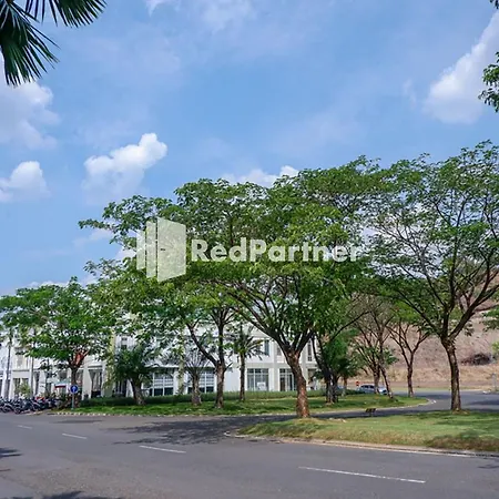 Rit'S Garden At Citragrand Semarang Mitra Reddoorz-3