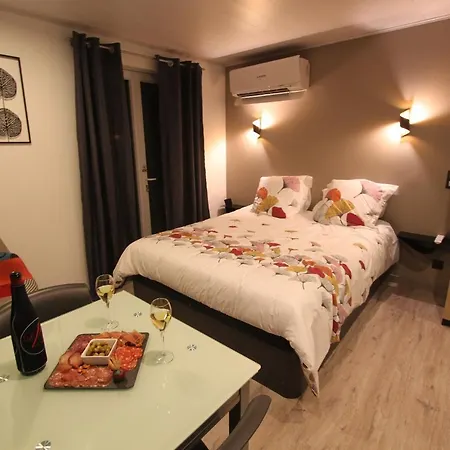 La chambre des Onglous-2